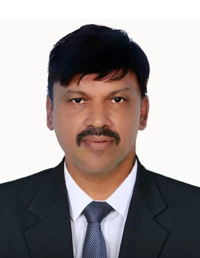 OBIT 768x994