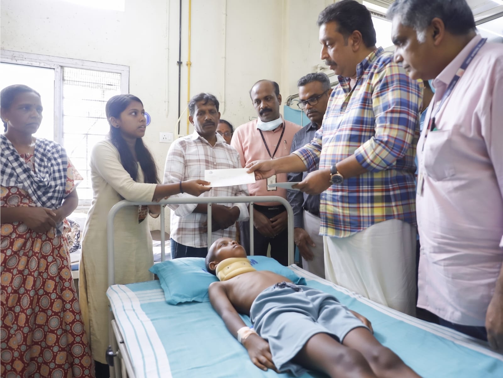 വന്യജീവി ആക്രമണത്തില് നിന്നും ജനങ്ങളെ സംരക്ഷിക്കുന്ന പദ്ധതികള്ക്ക് രൂപം കൊടുക്കും: മന്ത്രി ഷിബു ബേബി ജോണ് whatsapp image 2026 06 16 at 7.34.14 pm (1)